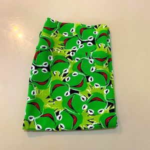 LulaRoe L Cassie Skirt - Kermit